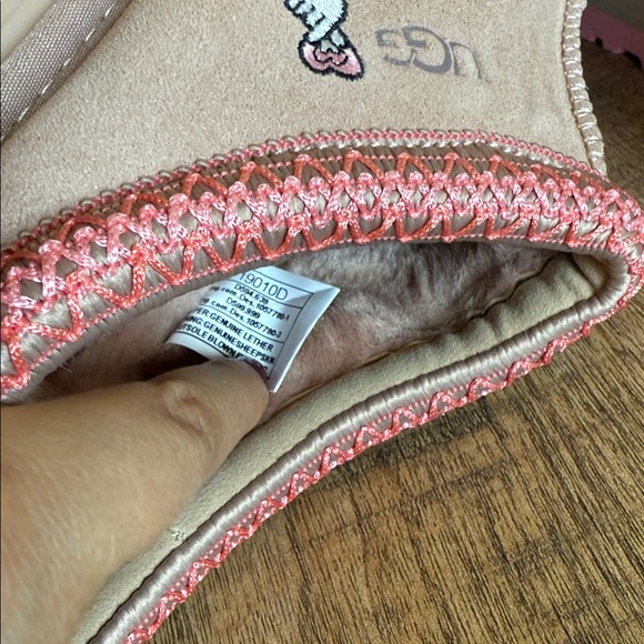 **Limited Edition*UGG Tazz Love '25 Slipper Arroyo Tropical Pink Platform Size 8 - Picture 5 of 10